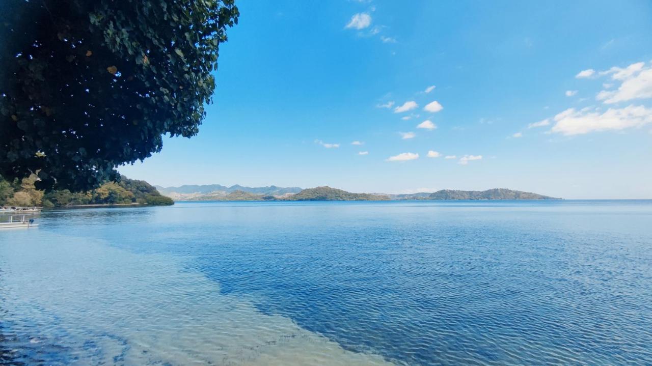 Khabita Beach Resort Lembar  Екстер'єр фото
