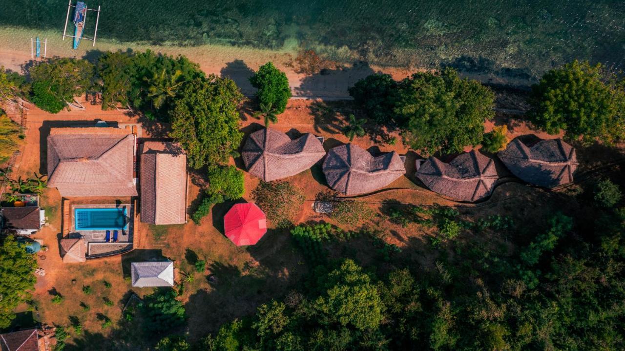 Khabita Beach Resort Lembar  Екстер'єр фото