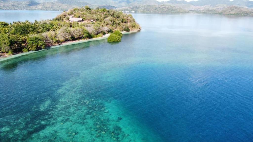 Khabita Beach Resort Lembar  Екстер'єр фото